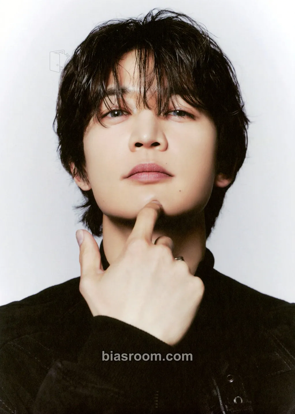 Minho SHINee WORLD VIII : THE INVERT - The Trilogy I Photocard - SHINee - SHINee K-pop photocard