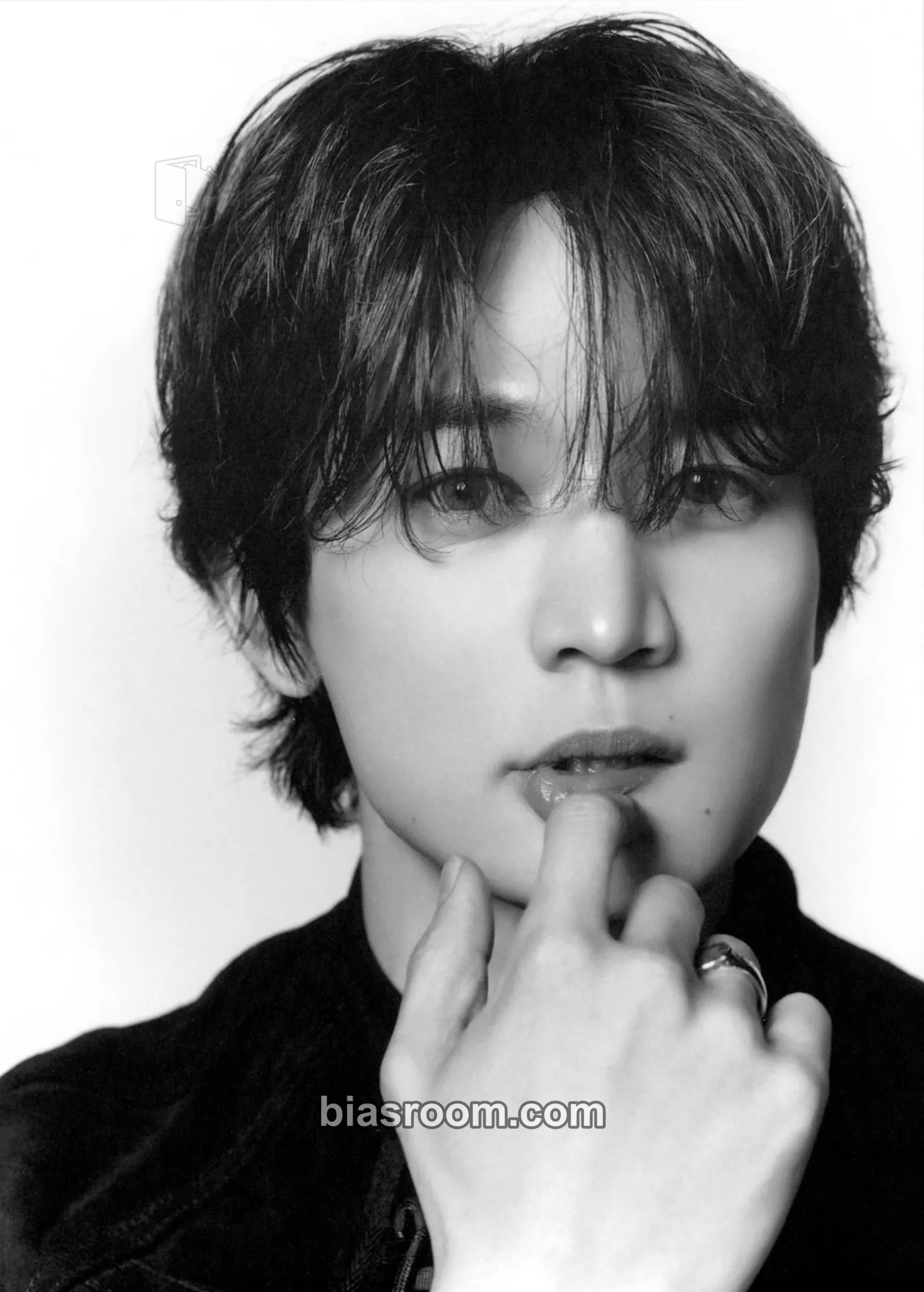 Minho SHINee WORLD VIII : THE INVERT - The Trilogy I Photocard - SHINee - SHINee K-pop photocard