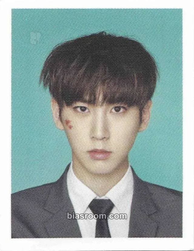 PENTAGON - Shinwon - Pentagon Album album inclusion id photo