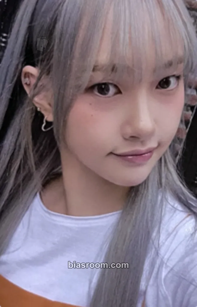 Geumhee L'heure Bleue : Prologue Photocard - CSR - CSR K-pop photocard
