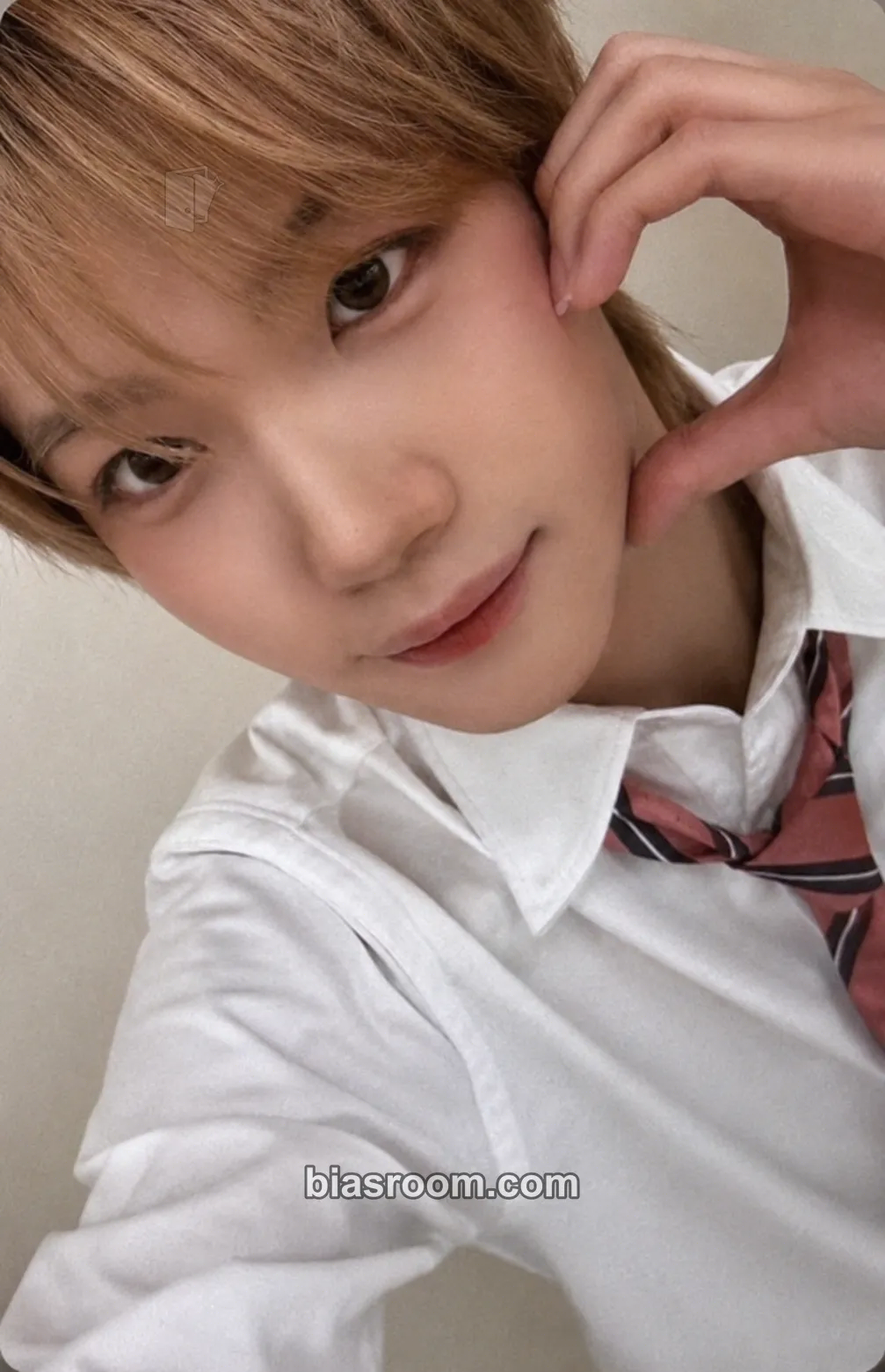 Kenshin Snowy Summer Photocard - CLOSE YOUR EYES - CLOSE YOUR EYES K-pop photocard