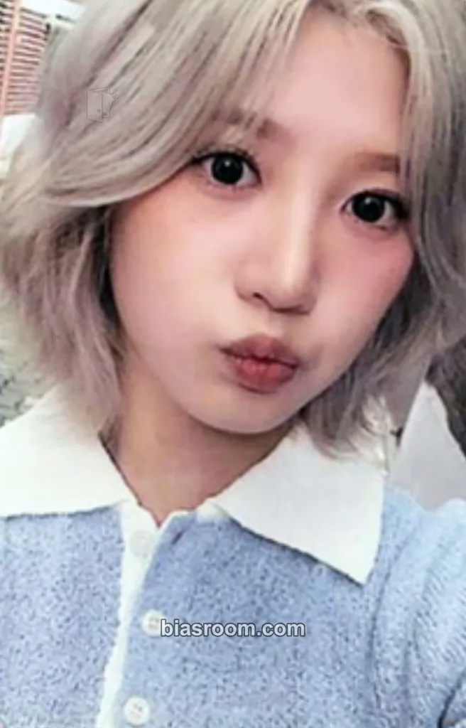 Seoyeon L'heure Bleue : Prologue Photocard - CSR - CSR K-pop photocard