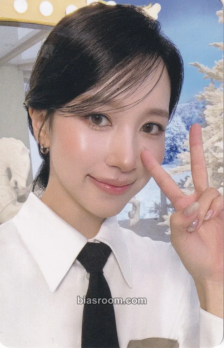 Mina MISAMO Japan Dome Tour 2024 ‘HAUTE COUTURE’ Photocard - TWICE - TWICE K-pop photocard