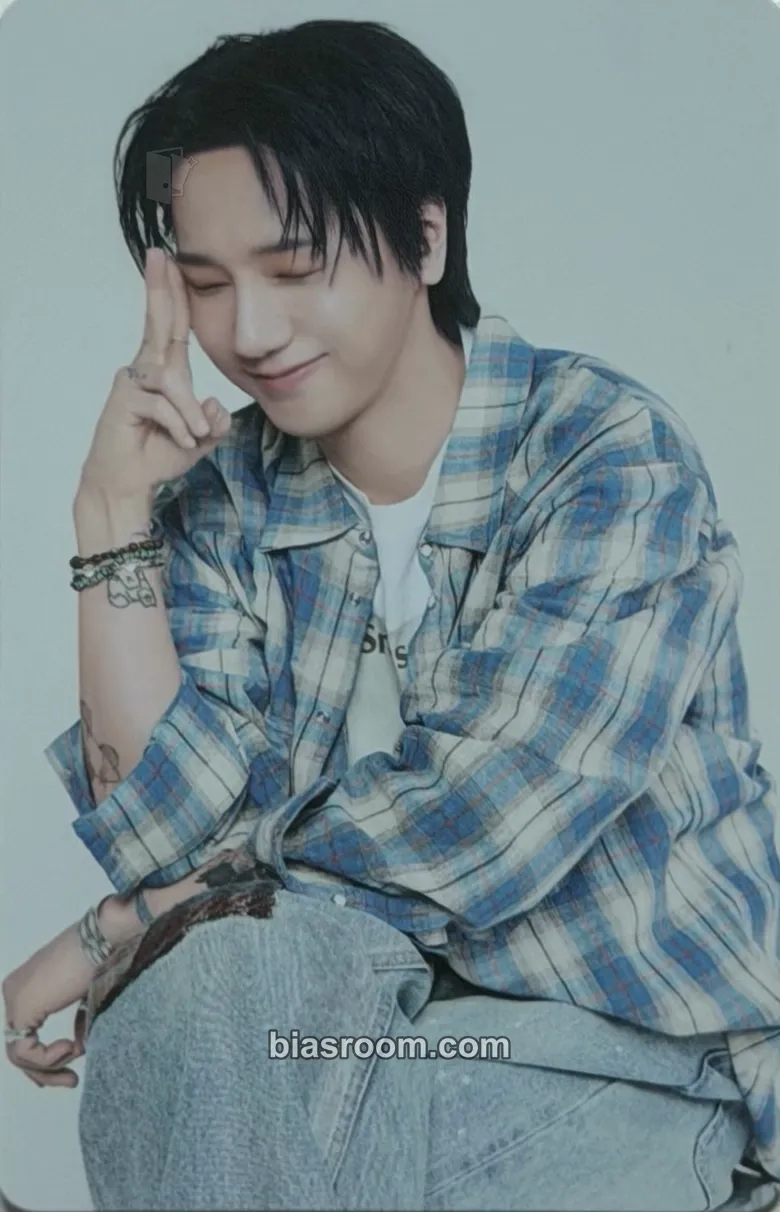 Yesung Waiting for the Time to Bloom: 2026 YESUNG Live Tour Photocard - SUPER JUNIOR - SUPER JUNIOR K-pop photocard