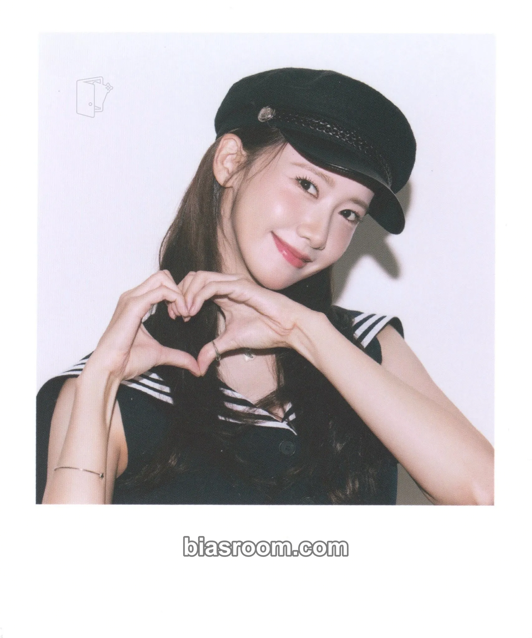Yoona Season's Greetings 2026 Photocard - Girls' Generation - Girls' Generation K-pop photocard