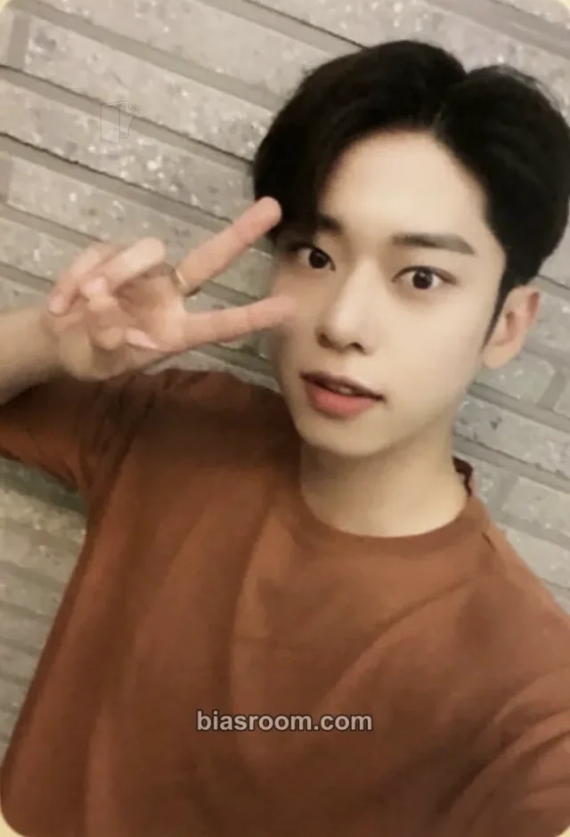 AB6IX - Donghyun - SAVIOR Album tower records japan