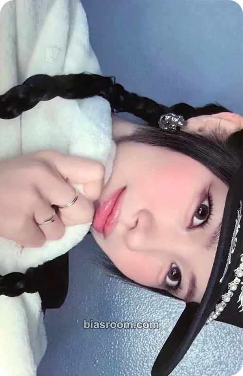 Ryujin Motto Photocard - ITZY - ITZY K-pop photocard
