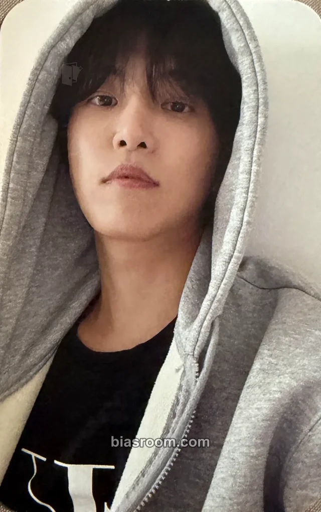 The Rose - Hajoon - ROSETOPIA WORLD TOUR Event merch photocard tour merch
