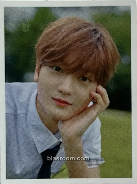 Taeyoung 'League Of The Universe' Photobook Photocard - CRAVITY - CRAVITY K-pop photocard