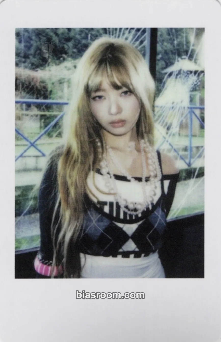 Rei REVIVE+ Photocard - IVE - IVE K-pop photocard