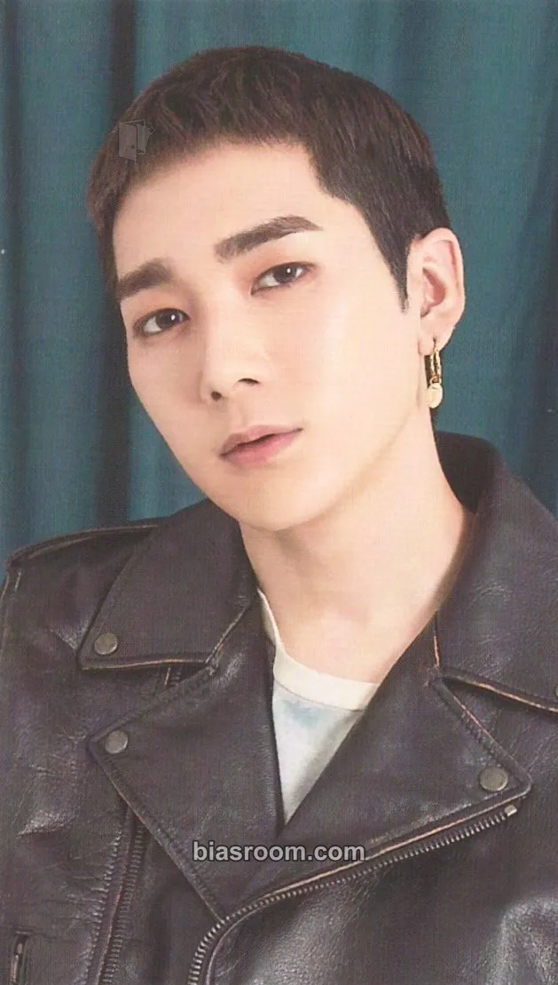 Aron Drive Photocard - NU'EST - NU'EST K-pop photocard