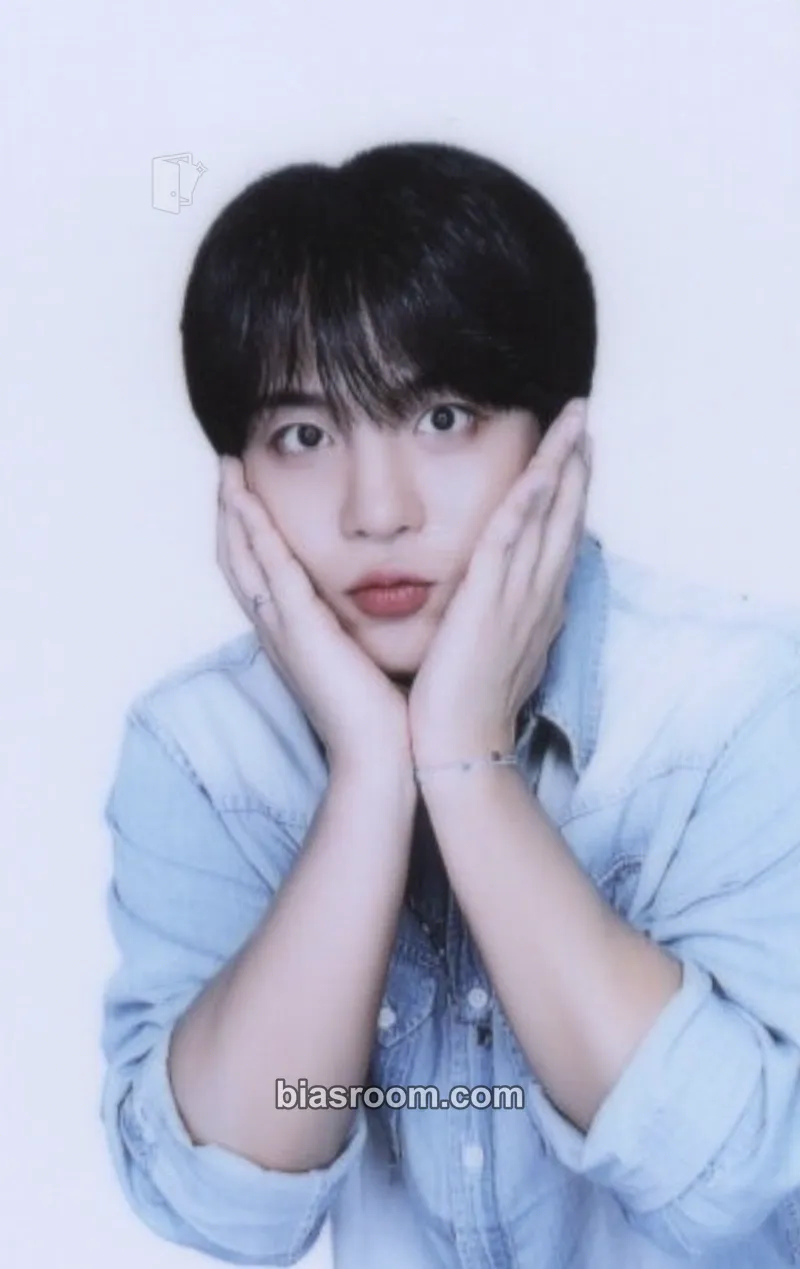 Jongho Destiny's Memories Exhibition Photocard - ATEEZ - ATEEZ K-pop photocard