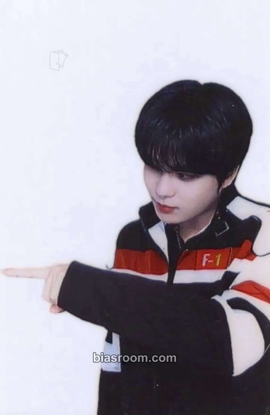 Jongho Destiny's Memories Exhibition Photocard - ATEEZ - ATEEZ K-pop photocard