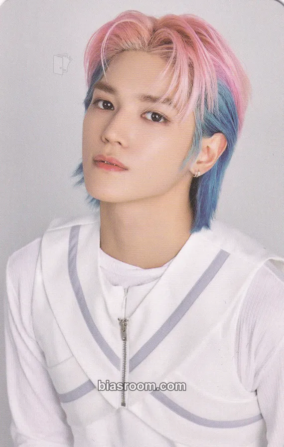Taeyong 2024 Season’s Greetings Photocard - NCT 127 - NCT 127 K-pop photocard