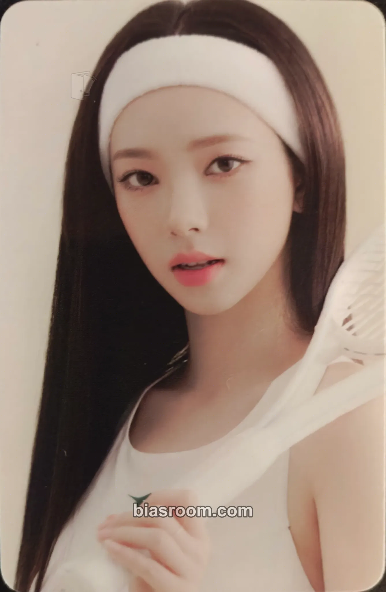 Karina Season's Greetings (2024) Photocard - aespa - aespa K-pop photocard