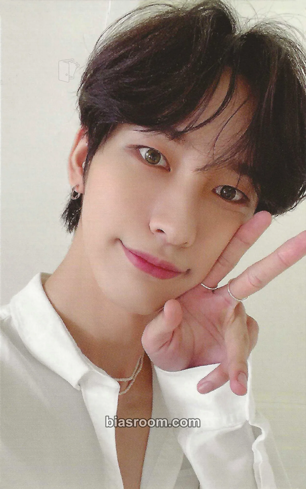 Nine Ultra lyOn 2nd Membership Kit Photocard - OnlyOneOf - OnlyOneOf K-pop photocard