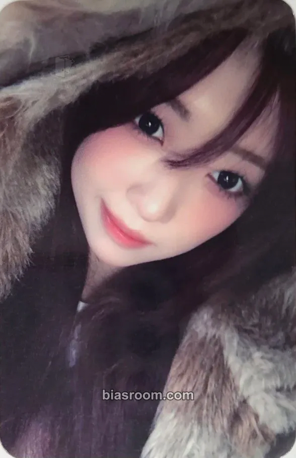 MiU MADEIN FOREVER Photocard - MADEIN - MADEIN K-pop photocard