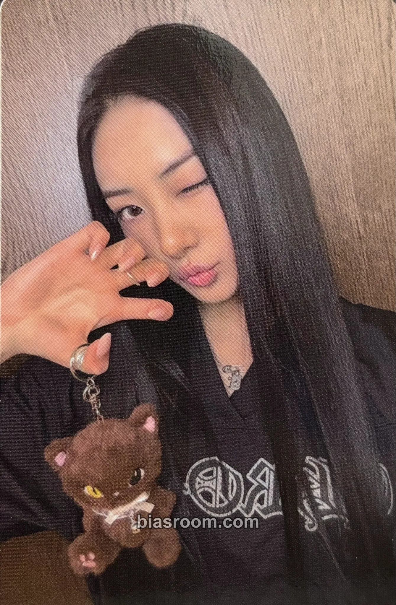 Gawon BITE NOW Photocard - MEOVV - MEOVV K-pop photocard