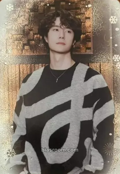 Yibo Yuehua Entertainment × HitCard (China) Photocard - UNIQ - UNIQ K-pop photocard