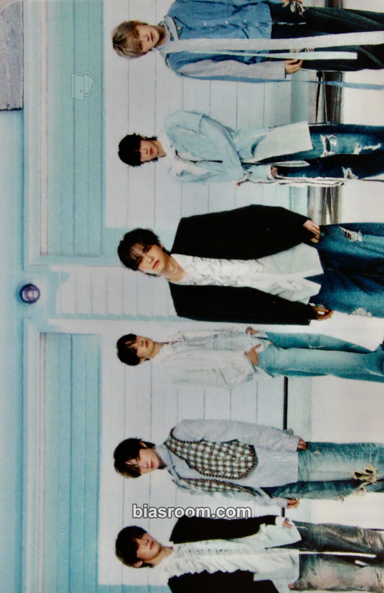 No Tragedy Photocard - TWS - TWS K-pop photocard