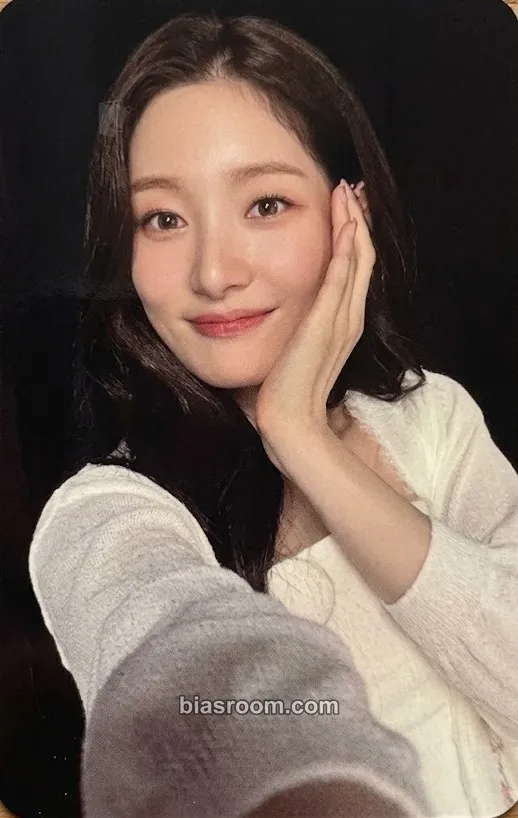 Chaeyeon I.O.I CONCERT TOUR: LOOP Photocard - I.O.I - I.O.I K-pop photocard