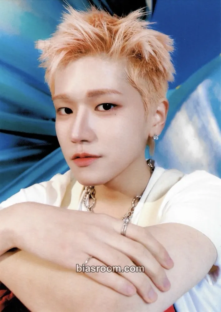 Riwoo HOW? Photocard - BOYNEXTDOOR - BOYNEXTDOOR K-pop photocard