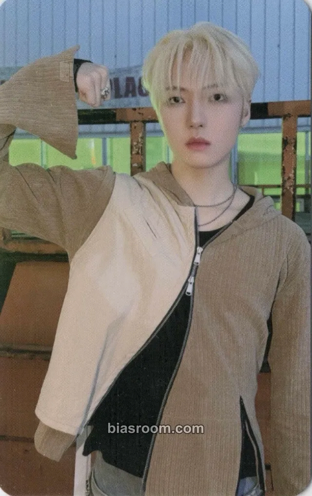 Junghoon HOUSE OF TRICKY : WRECKING THE HOUSE Photocard - xikers - xikers K-pop photocard