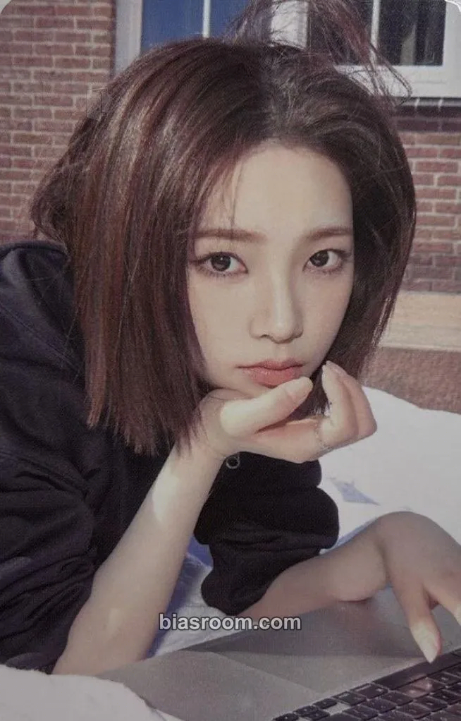 Karina Dirty Work Photocard - aespa - aespa K-pop photocard