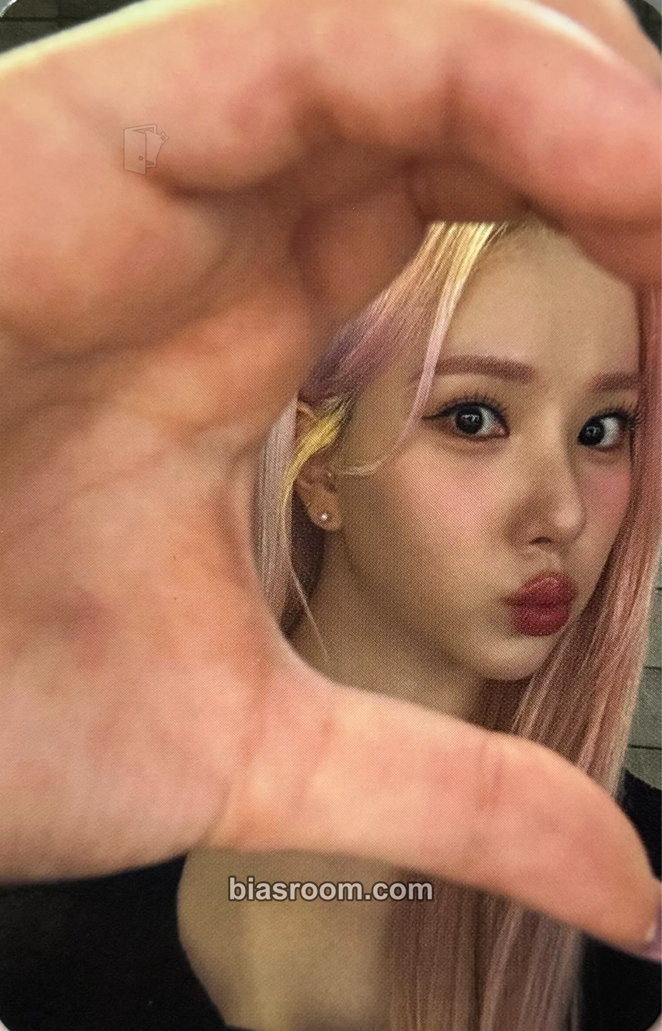 Eunha 2024 VIVIZ World Tour ‘V.Hind : Love and Tears’ Photocard - VIVIZ - VIVIZ K-pop photocard