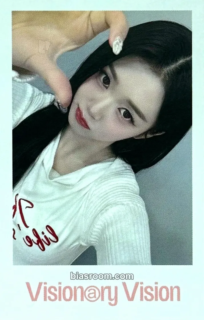 Yubin Performante Photocard - tripleS - tripleS K-pop photocard