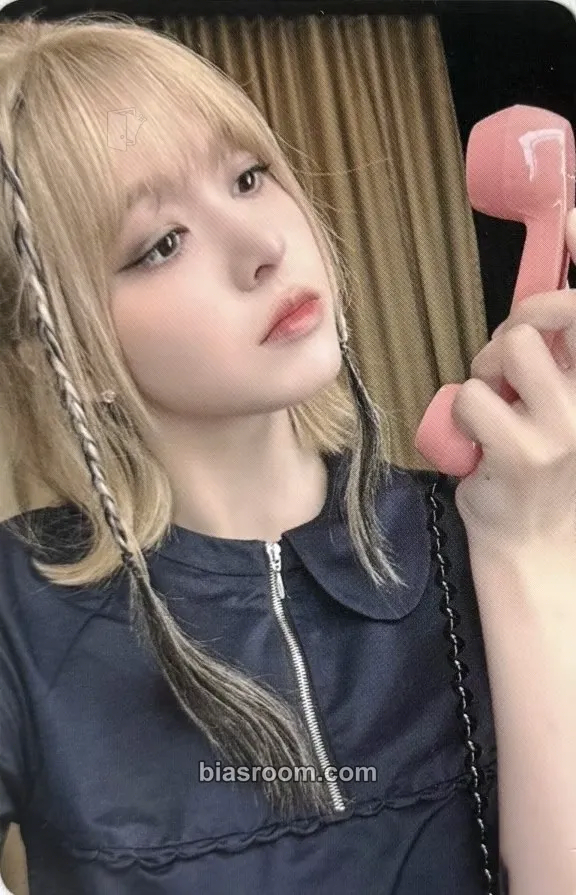 Lily Fe3O4: FORWARD Photocard - NMIXX - NMIXX K-pop photocard