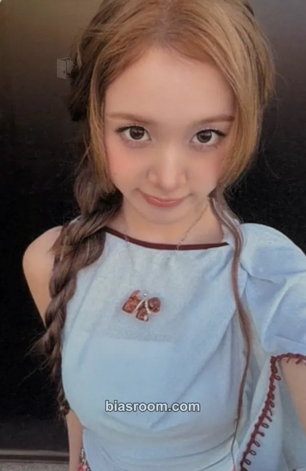 J 2:LOVE Photocard - STAYC - STAYC K-pop photocard