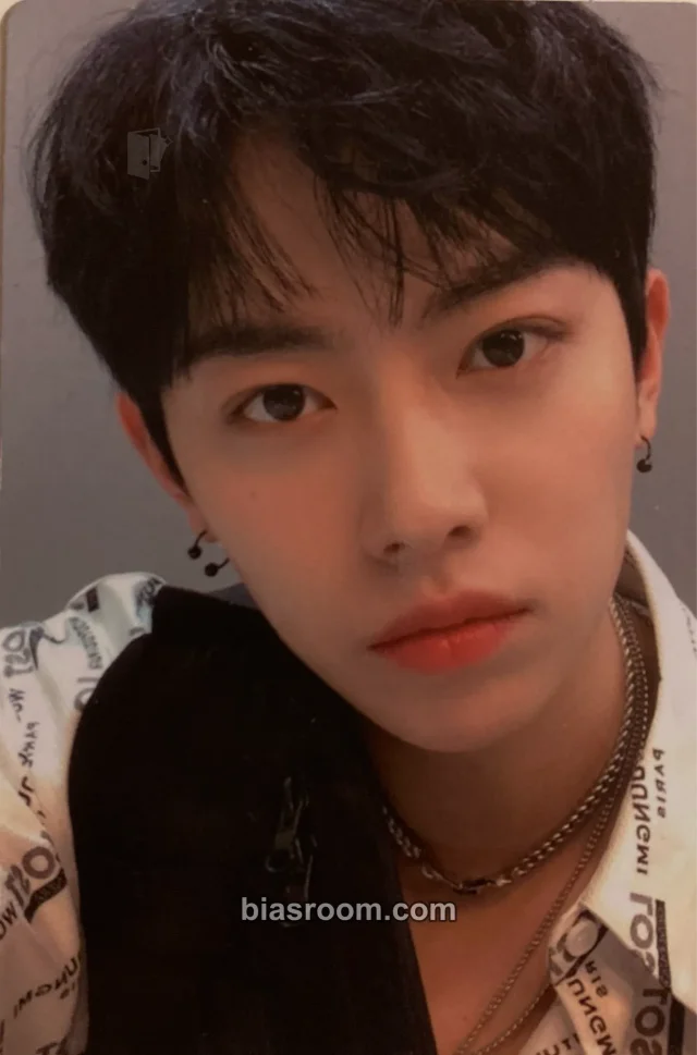 UNVS - Jun H. - Timeless Album album photocard