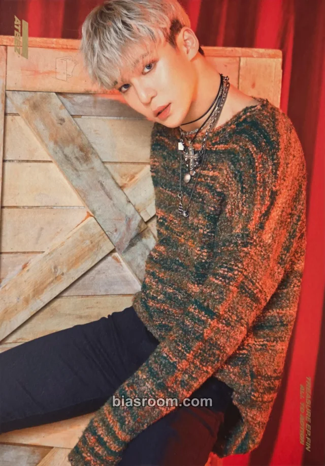 ATEEZ - Yunho - TREASURE EP.FIN : All To Action Album album inclusion postcard postcard set A version