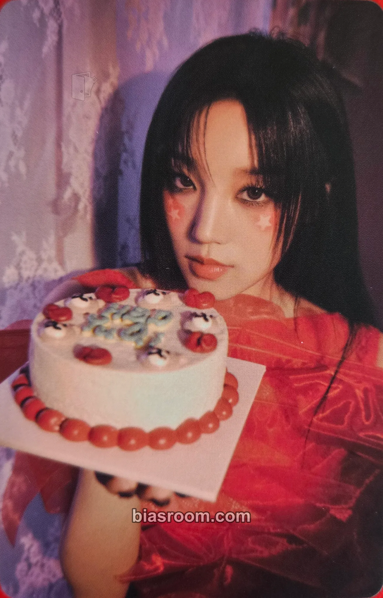 Yuqi Yuqi x Metal Magazine Photocard - i-dle - i-dle K-pop photocard