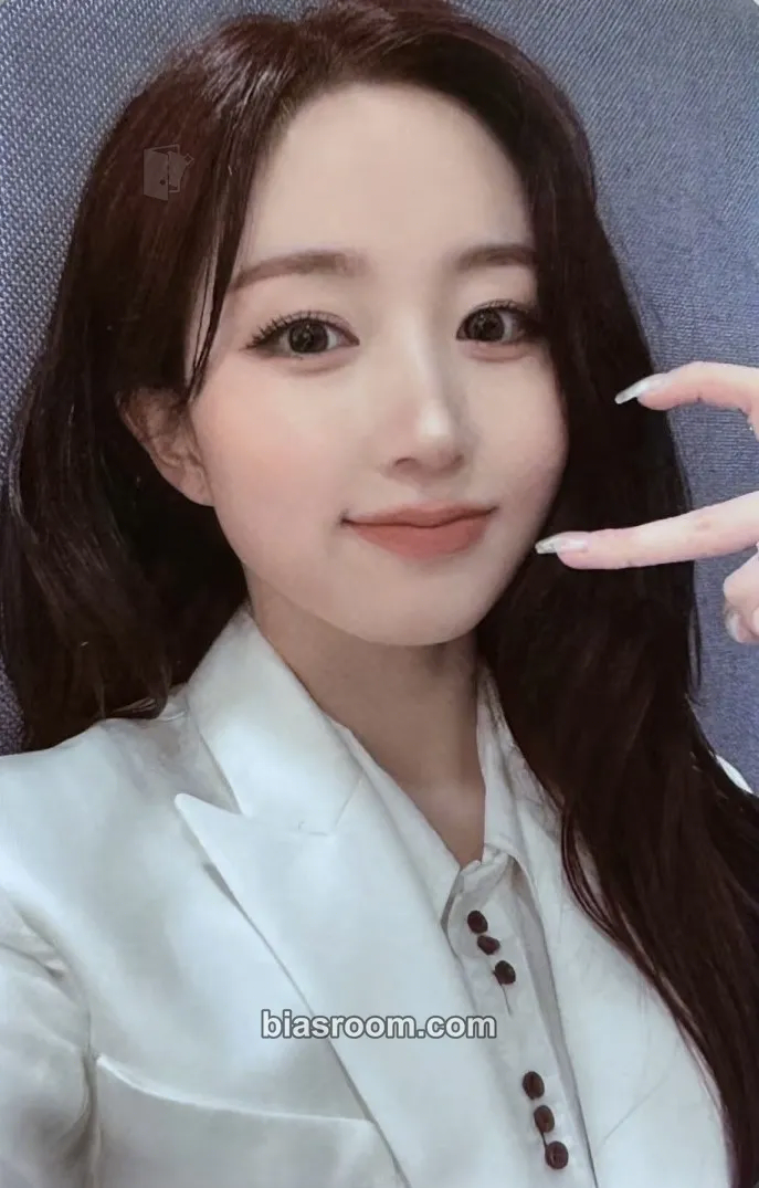Haewon Fe3O4: FORWARD Photocard - NMIXX - NMIXX K-pop photocard