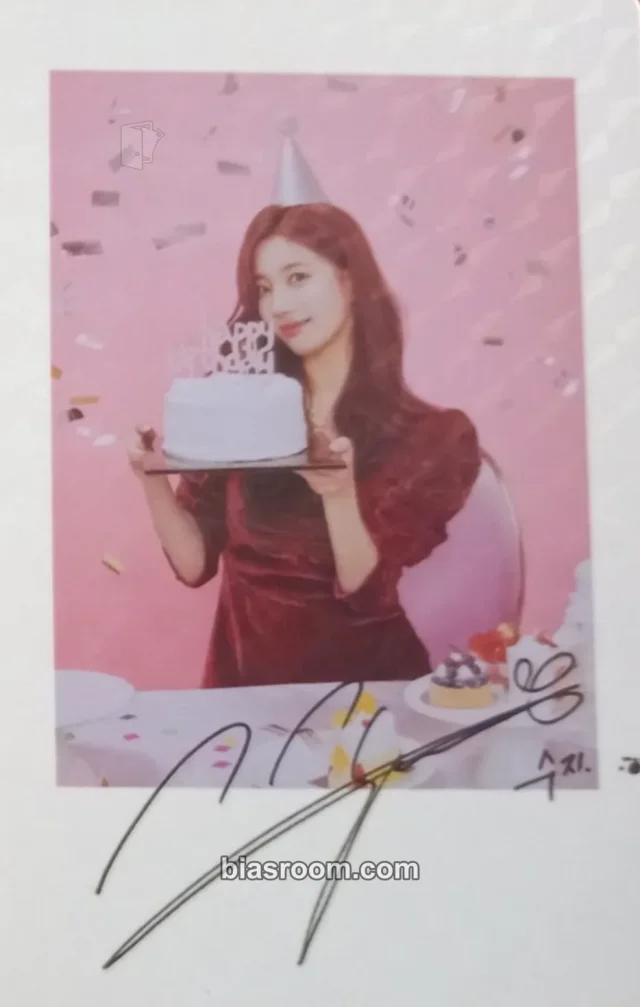 Suzy - Suzy - Seasons Greetings 2019 Other kit inclusion polaroid
