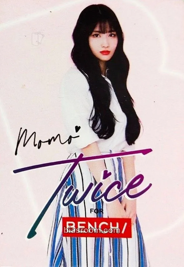 Momo Twice x Bench Philippines Photocard - TWICE - TWICE K-pop photocard