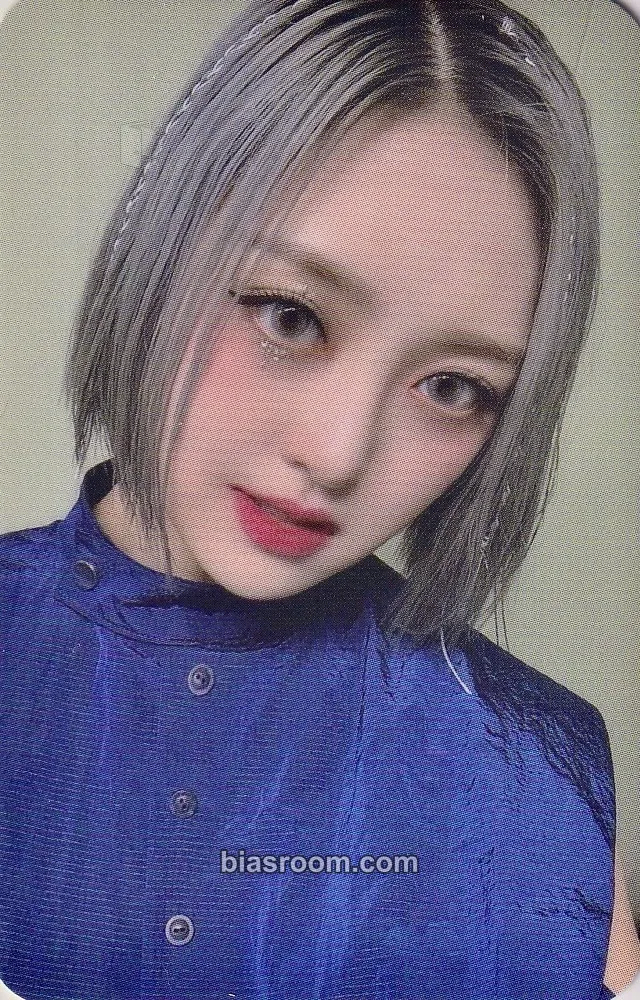 Ella (Mirae) 2021 Official MD Photocard - PIXY - PIXY K-pop photocard