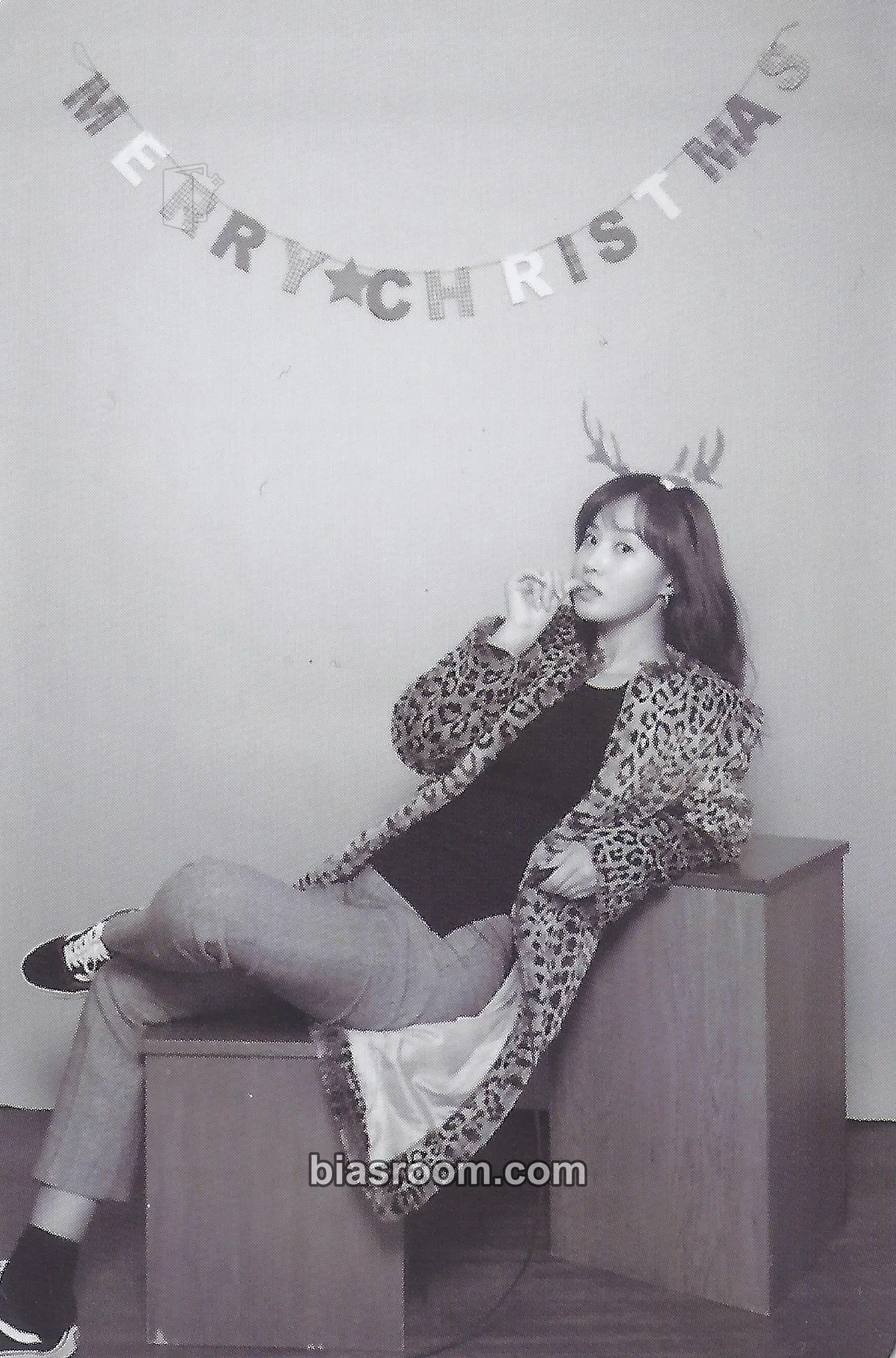 Yuri Happy birthday! Photocard - Girls' Generation - Girls' Generation K-pop photocard