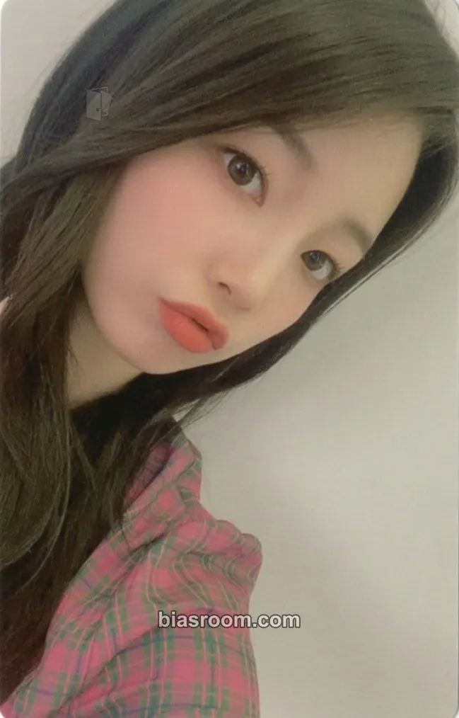 Yeonhee KETCHY 1st official fanclub Photocard - Rocket Punch - Rocket Punch K-pop photocard