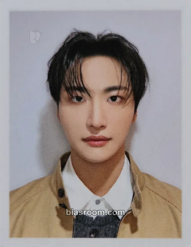 ATEEZ - Seonghwa - MIGHTEEZ Other id holder id photo merch photocard wonder room
