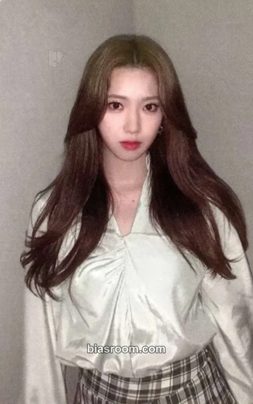 Suyun Ring Ring Photocard - Rocket Punch - Rocket Punch K-pop photocard