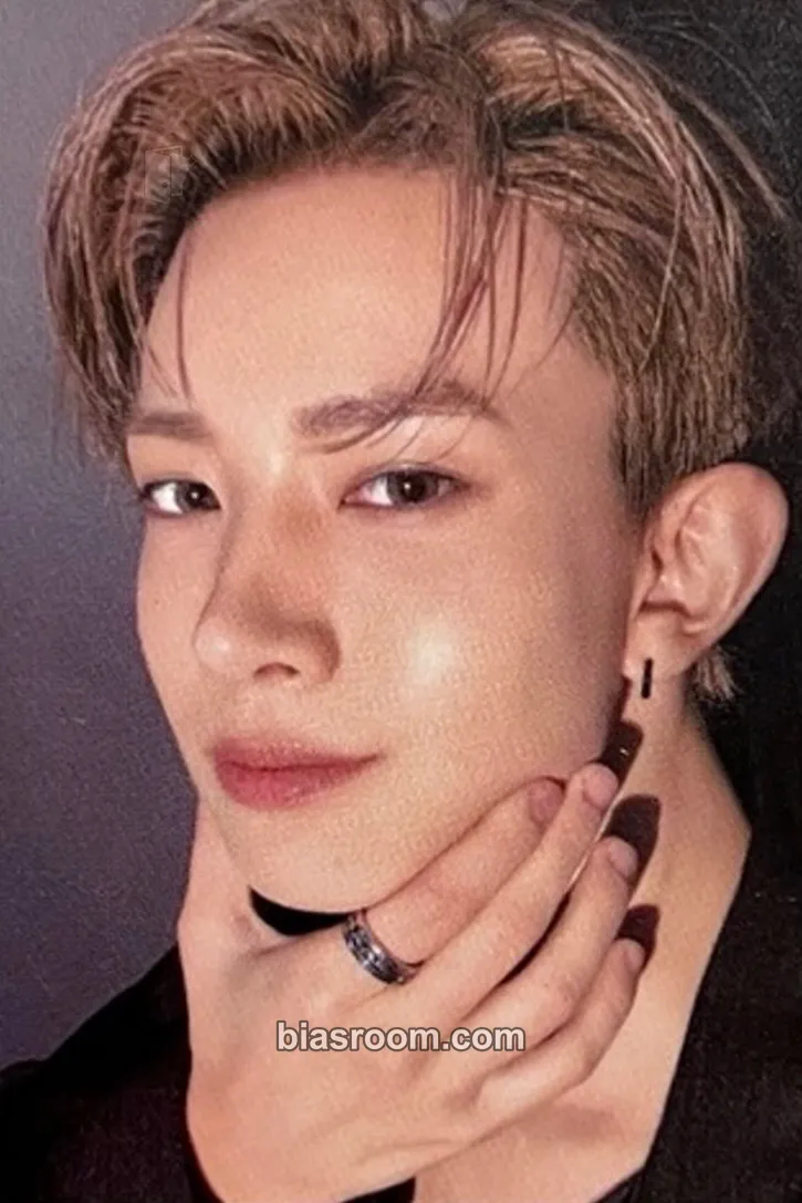 Heeseung QRSESSED Photocard - EVAN | Bias Room