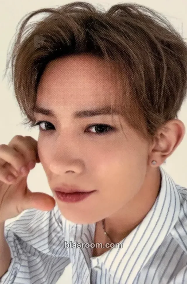 EVAN - Heeseung - QRSESSED Other brand collaboration mini photocard purchase benefit