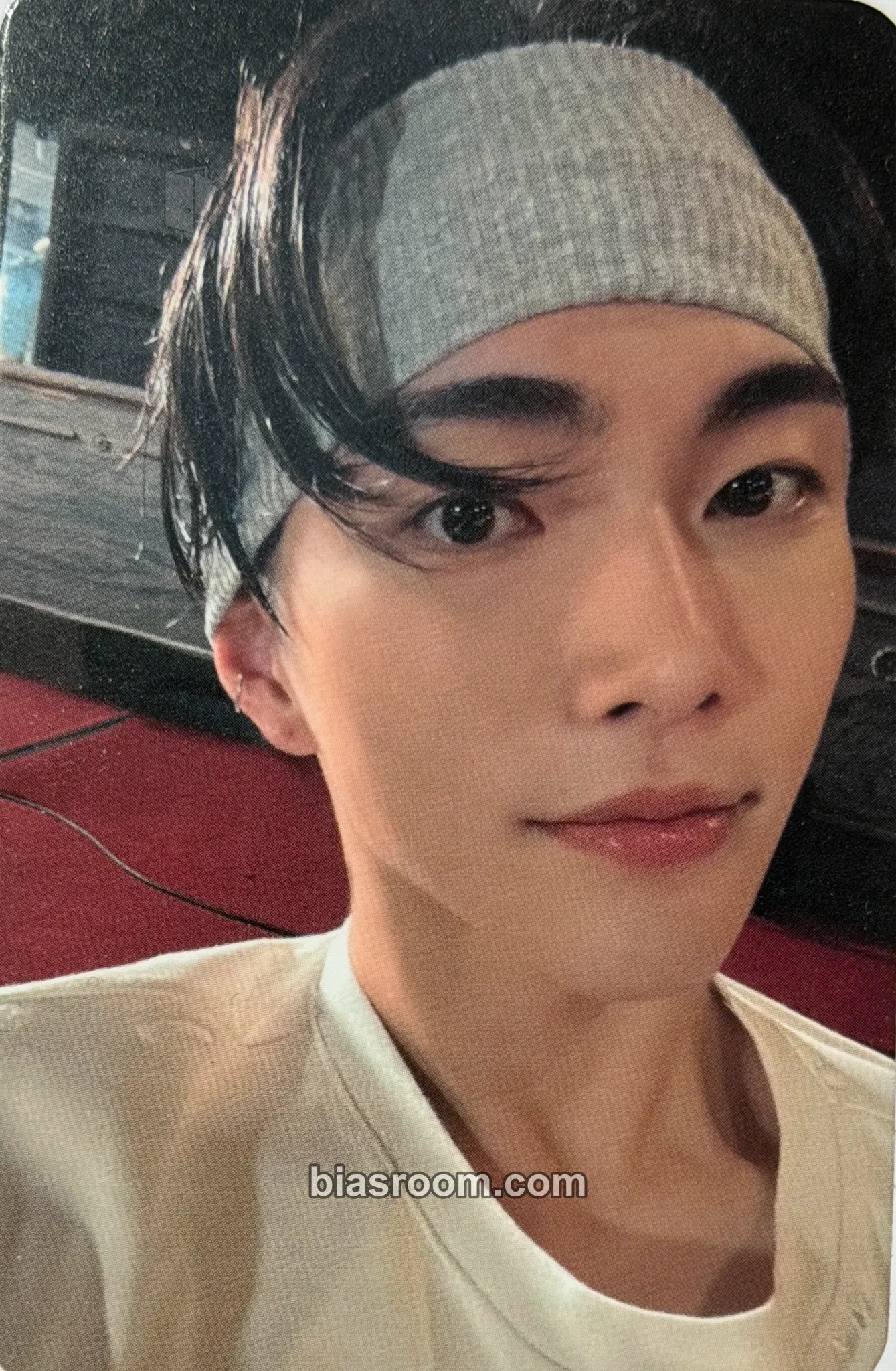 XngHan (ex. Seunghan) Get A Guitar Photocard - RIIZE - RIIZE K-pop photocard