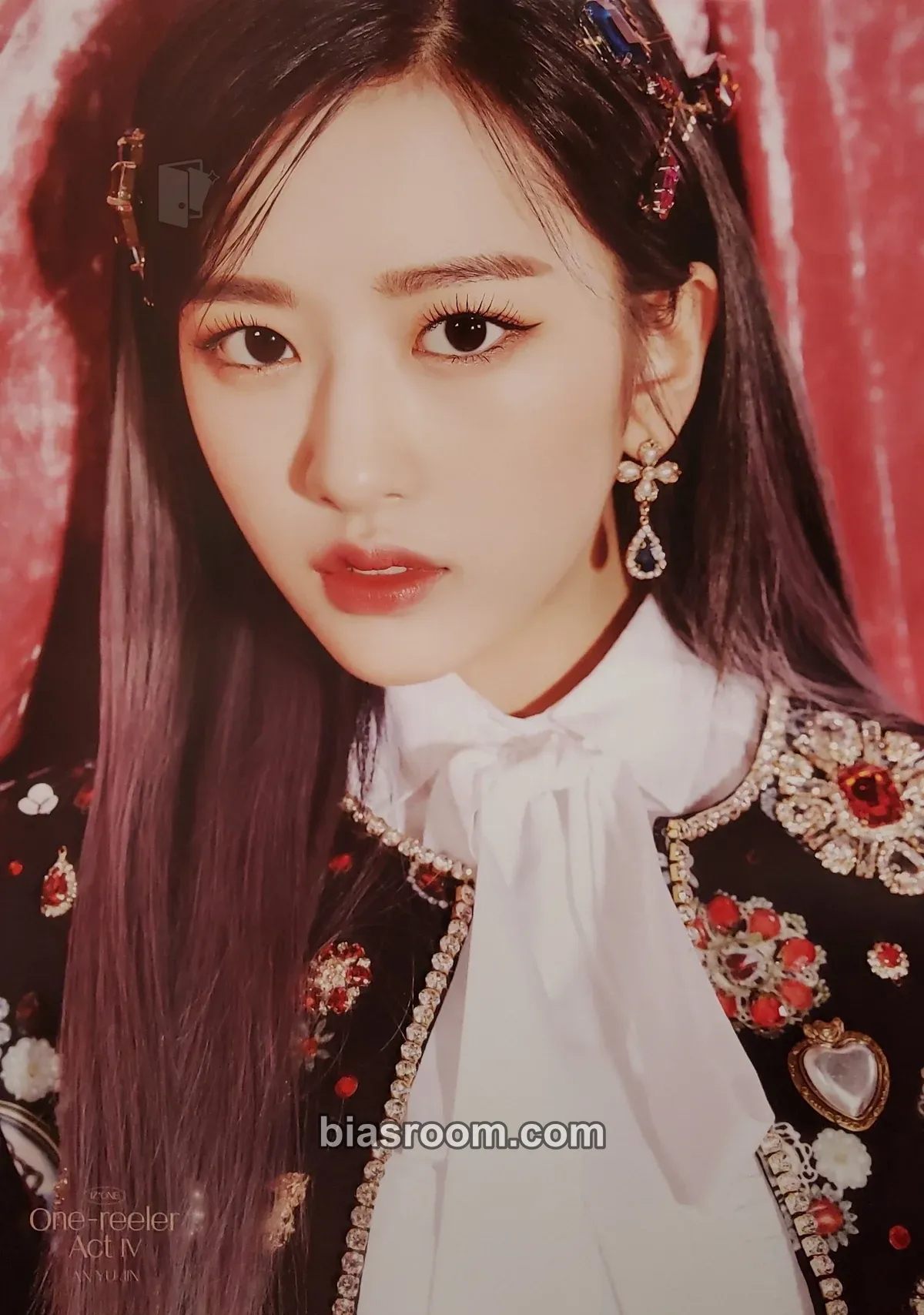 Yujin One-reeler / Act IV Photocard - IZ*ONE - IZ*ONE K-pop photocard