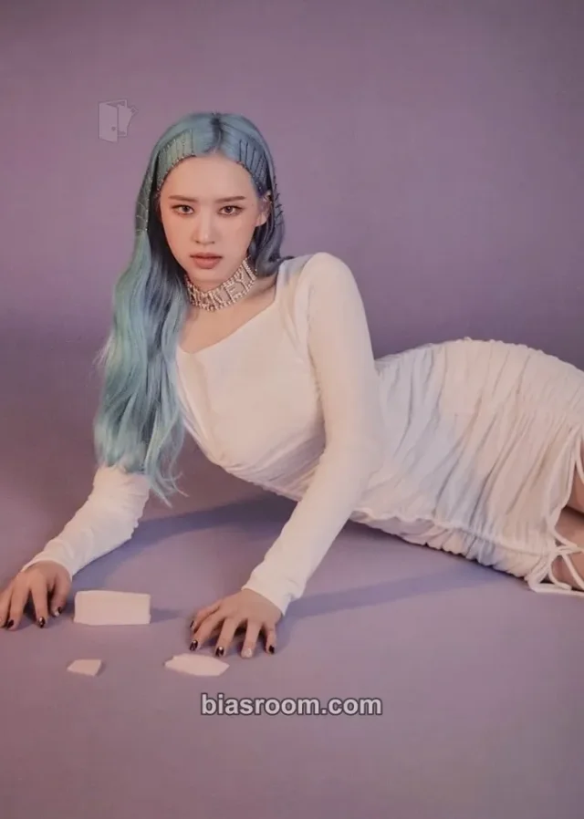 Weki Meki - Elly - DAZZLE DAZZLE Album postcard set merch