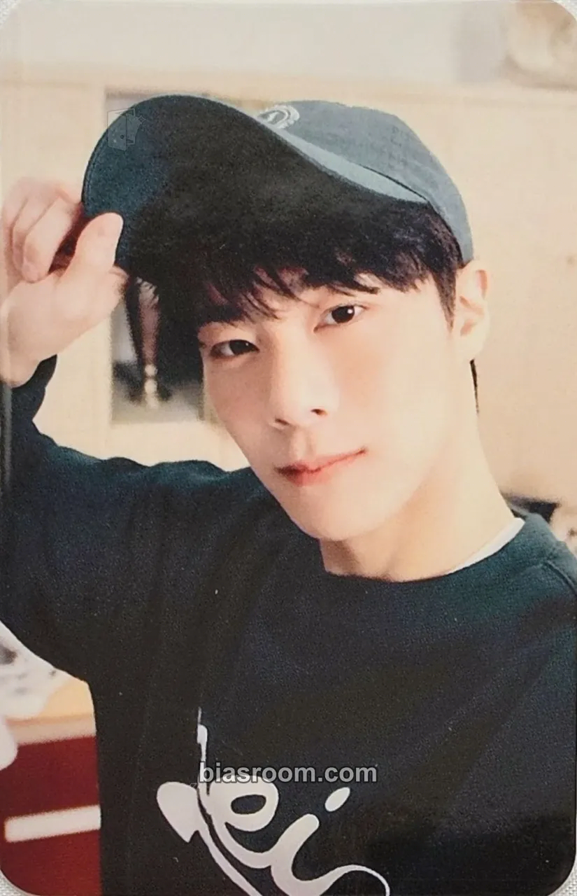 Moonbin Moonbin x NEIKIDNIS Photocard - ASTRO - ASTRO K-pop photocard