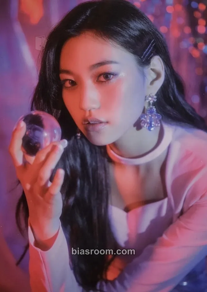 Kim Doyeon Photocards (I.O.I) | Bias Room